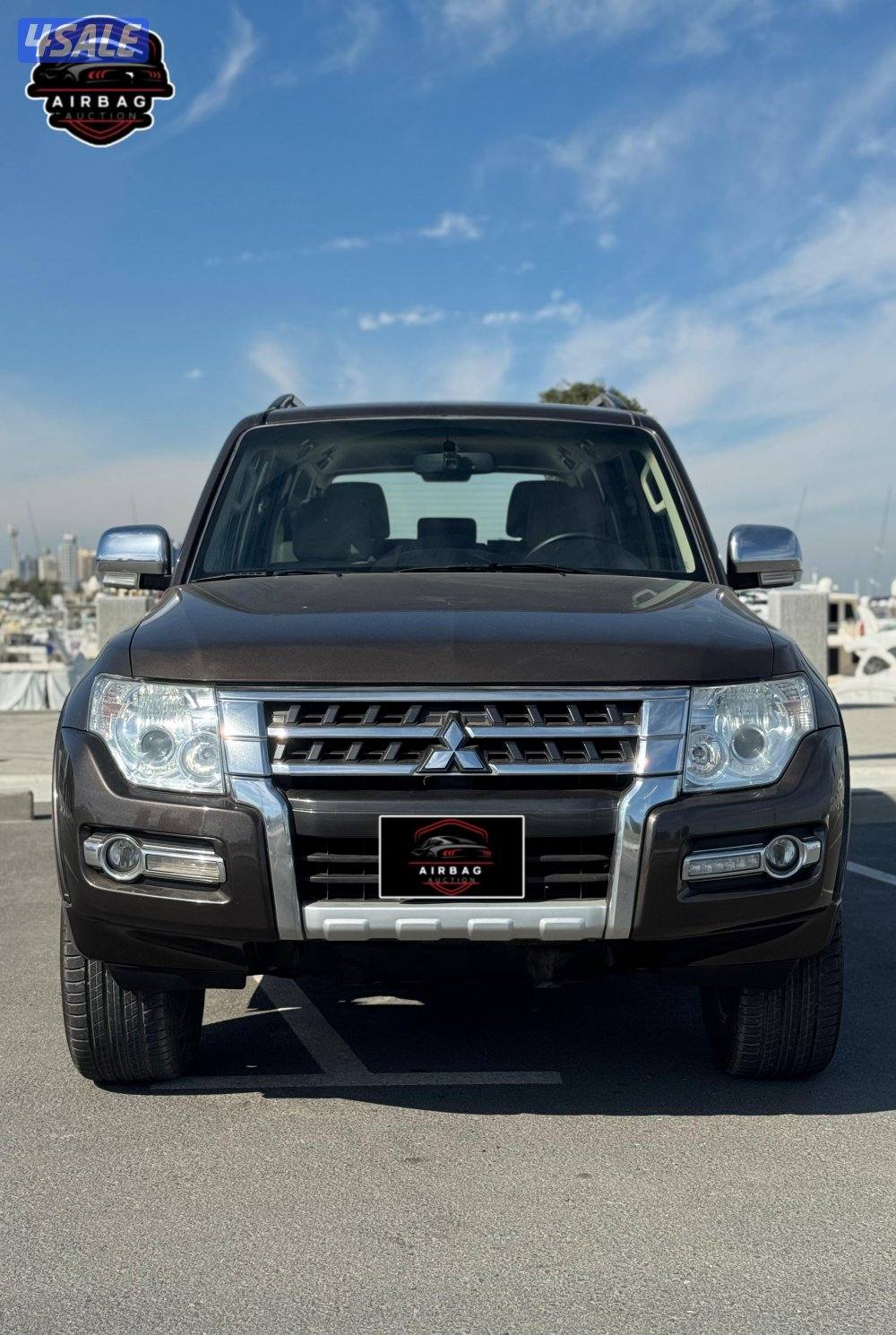 باجيرو موديل 2020 
عداد 127 الف ماكينه 3.8 cc كامل المواصفات بدون فتحه1