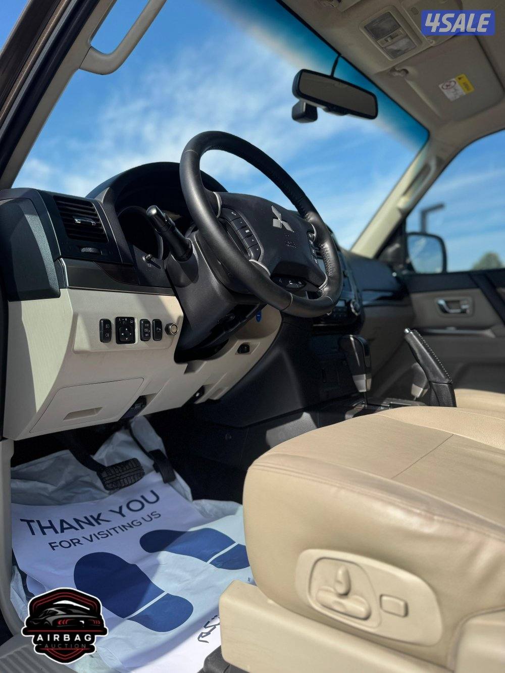 باجيرو موديل 2020 
عداد 127 الف ماكينه 3.8 cc كامل المواصفات بدون فتحه4