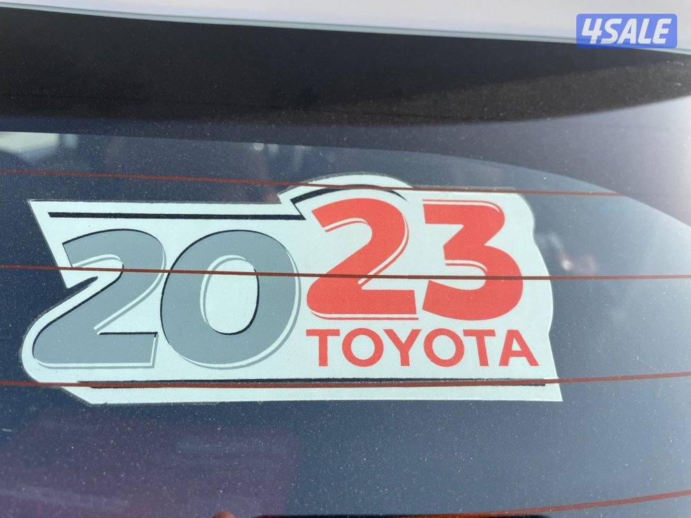 2023كورولا كروس12