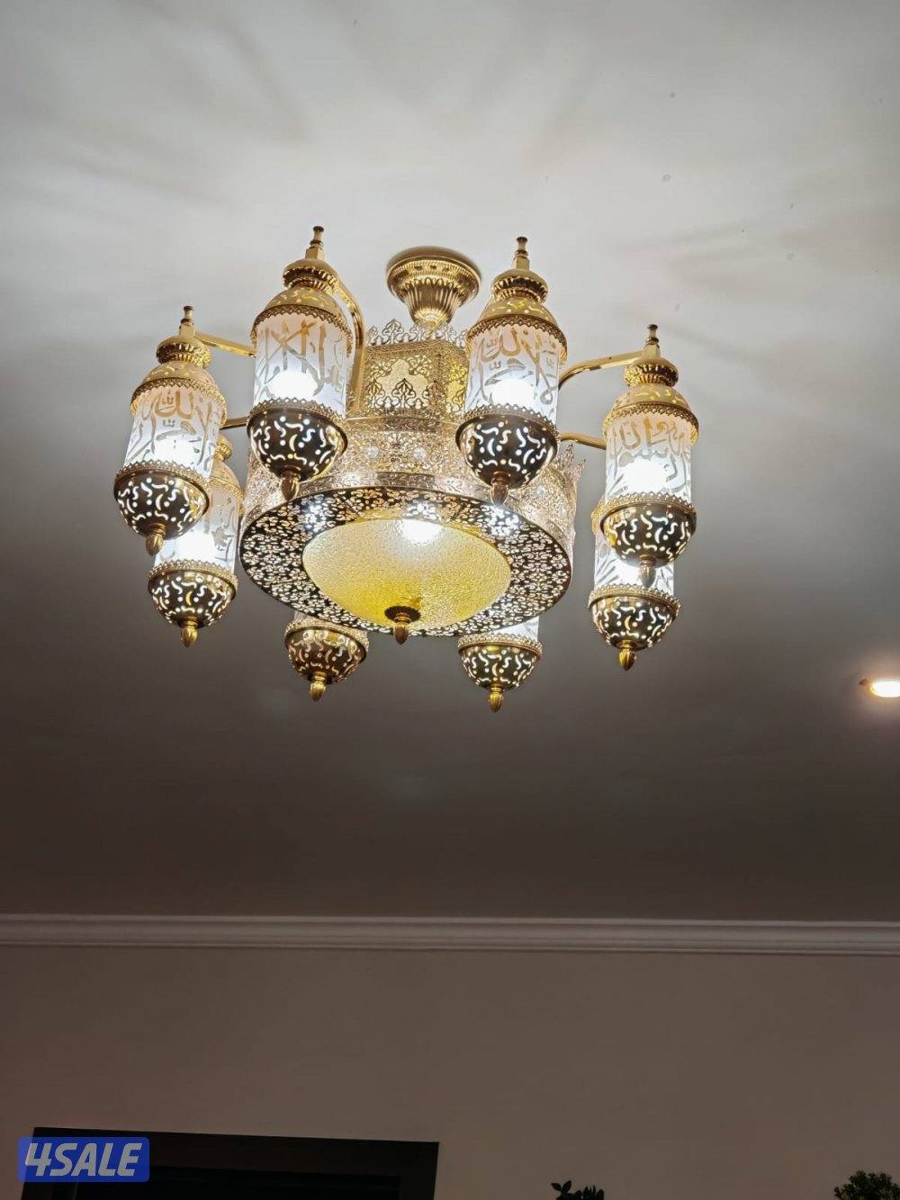 ثريات اليوسفي0