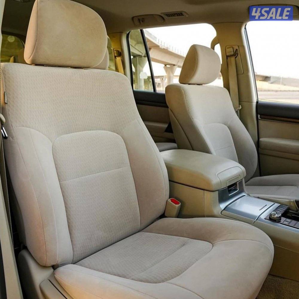 Land Cruiser GXR V65