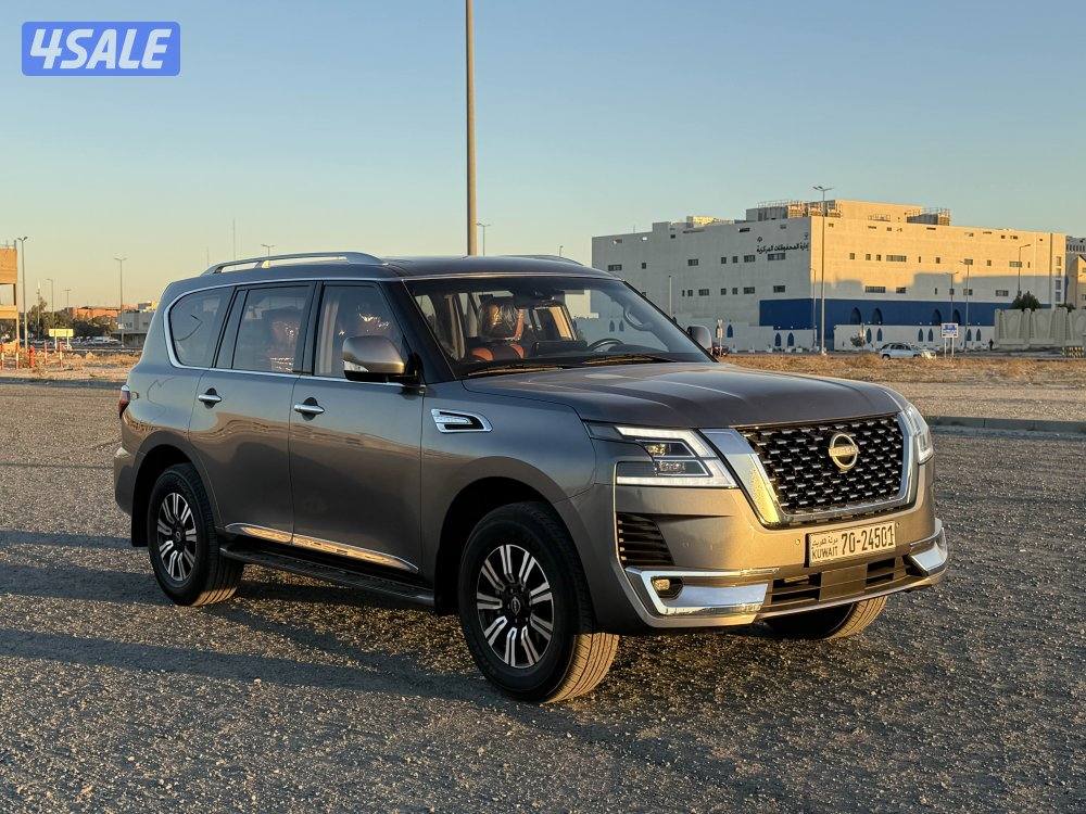 للبيع باترول تيتانيوم2023 صبغ الوكاله0