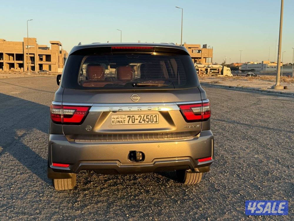 للبيع باترول تيتانيوم2023 صبغ الوكاله4