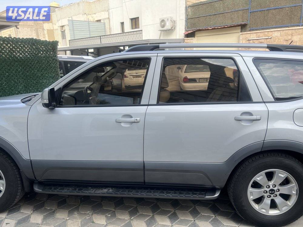 للبيع جيب كيا موهافي -6سلندر اللون سلفر -موديل 2017  بحالة جيدة1