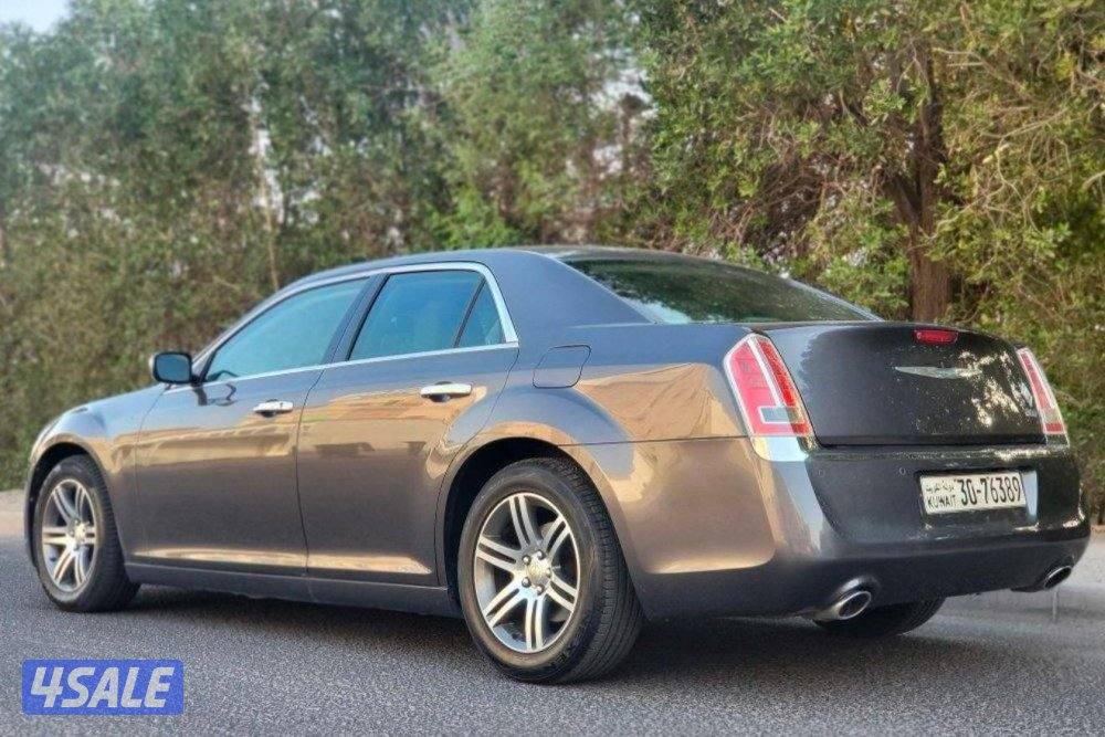 كرايزلر 2014 مالك ثاني 103الف1