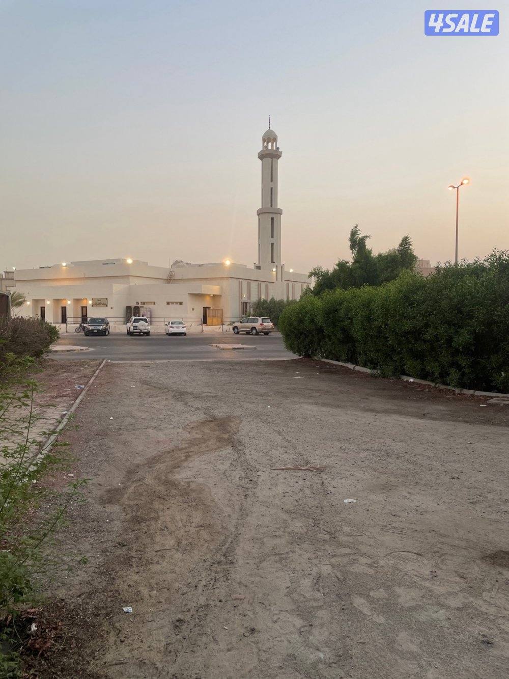 للايجار شقة في الصليبيخات علي الشارع العام مقابل المسجد وبجانب الجمعية1