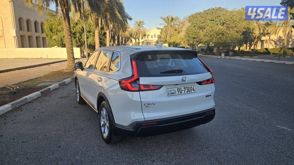 Brand new جديدة توها طالعة من الوكالة Honda CRV EX 20251
