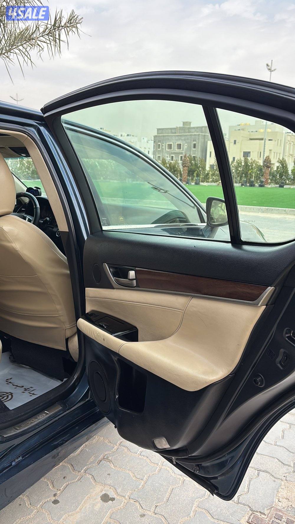 للبيع لكسزز gs 2013 شرط الفحص9