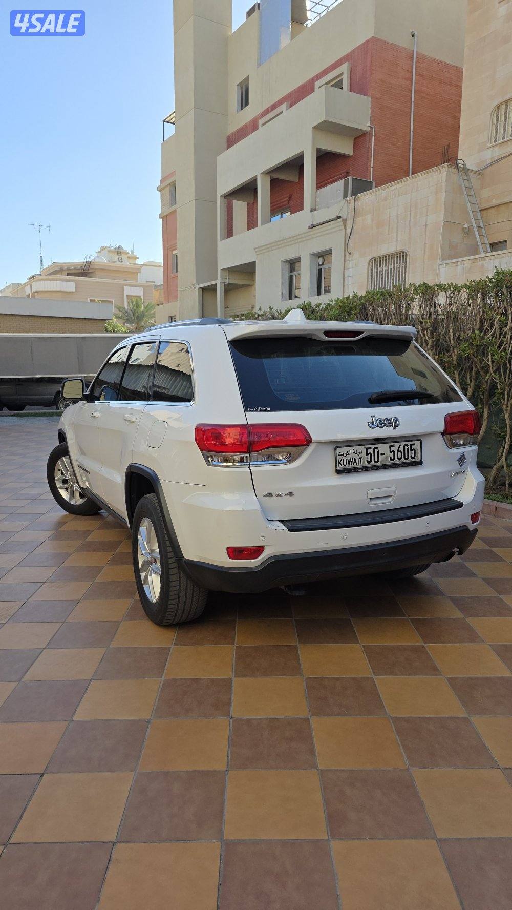 للبيع جراند شيروكي1