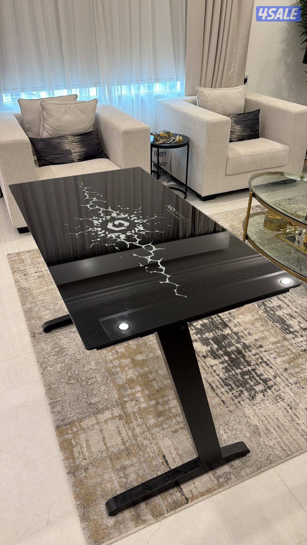 GameOn RGB glass gaming Desk - Excellent Condition0