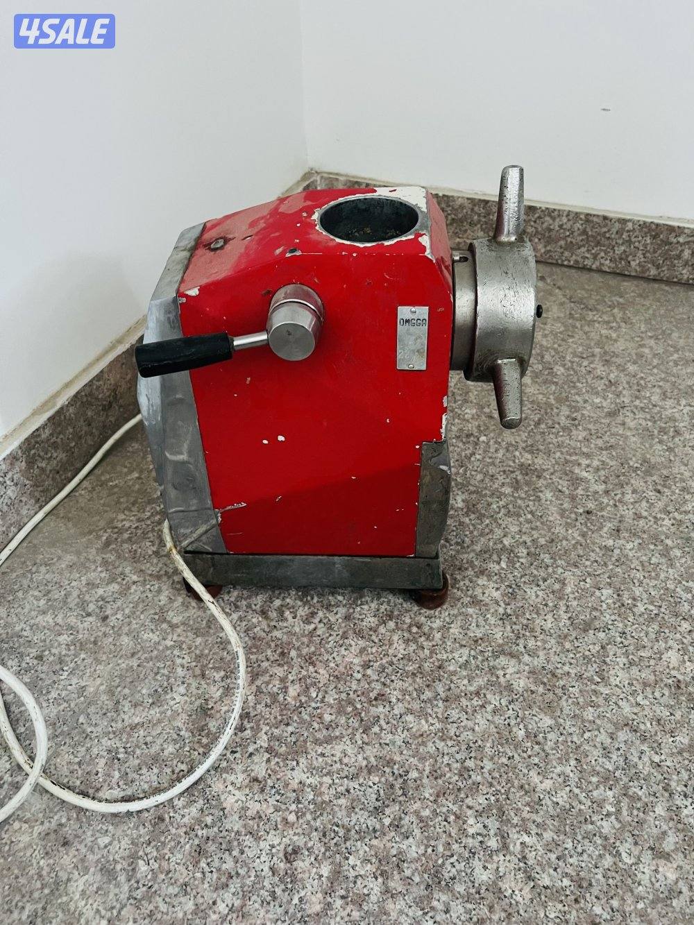 معدات مطعم مفرمة لحم للبيع اوميجا ايطالي0