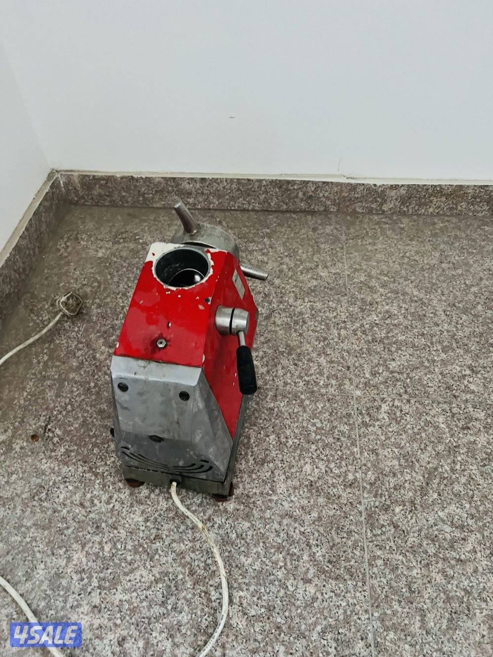 معدات مطعم مفرمة لحم للبيع اوميجا ايطالي1