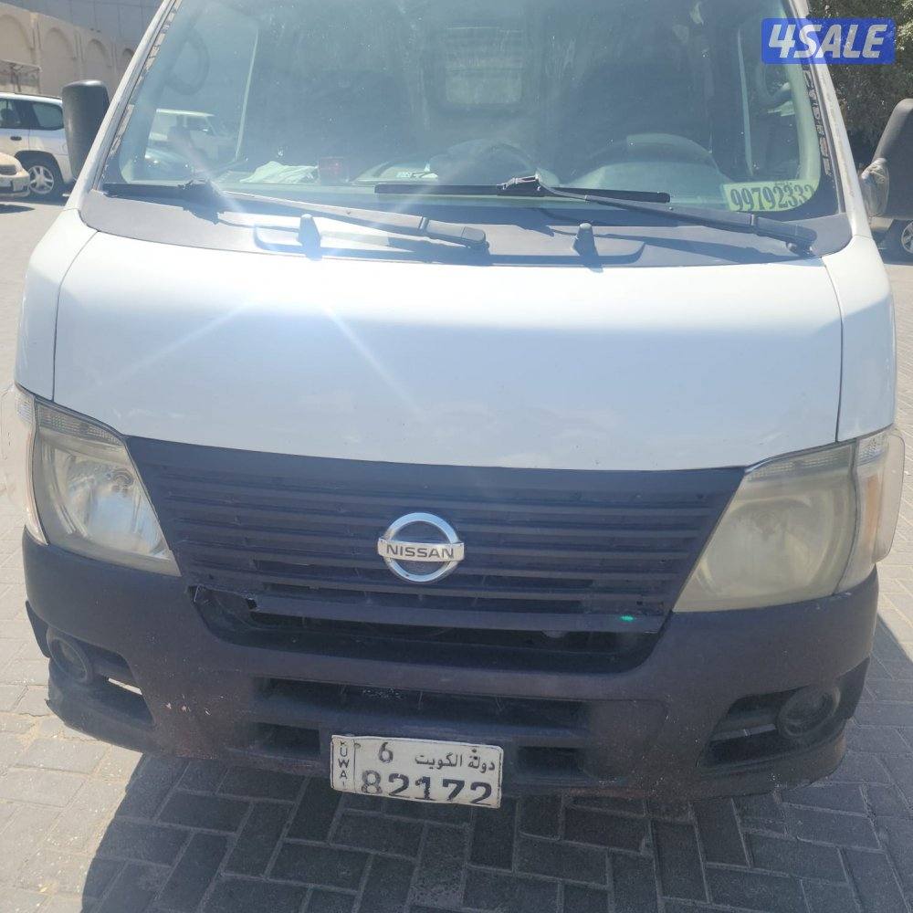 بيع باص نيسان اورفان صندوق 2009 
عداد 500000+1