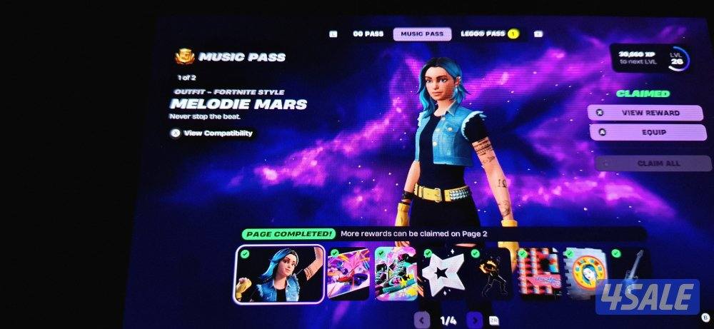 نينتيندو سويتش اوليد الشاشه مخدوشه بس ما تبين على السوم6