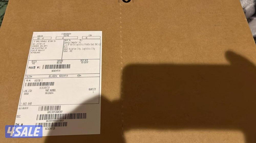 ماك بوك اير M3 جديد ١٣ بوصه رام 8 هارد 512 جديد2