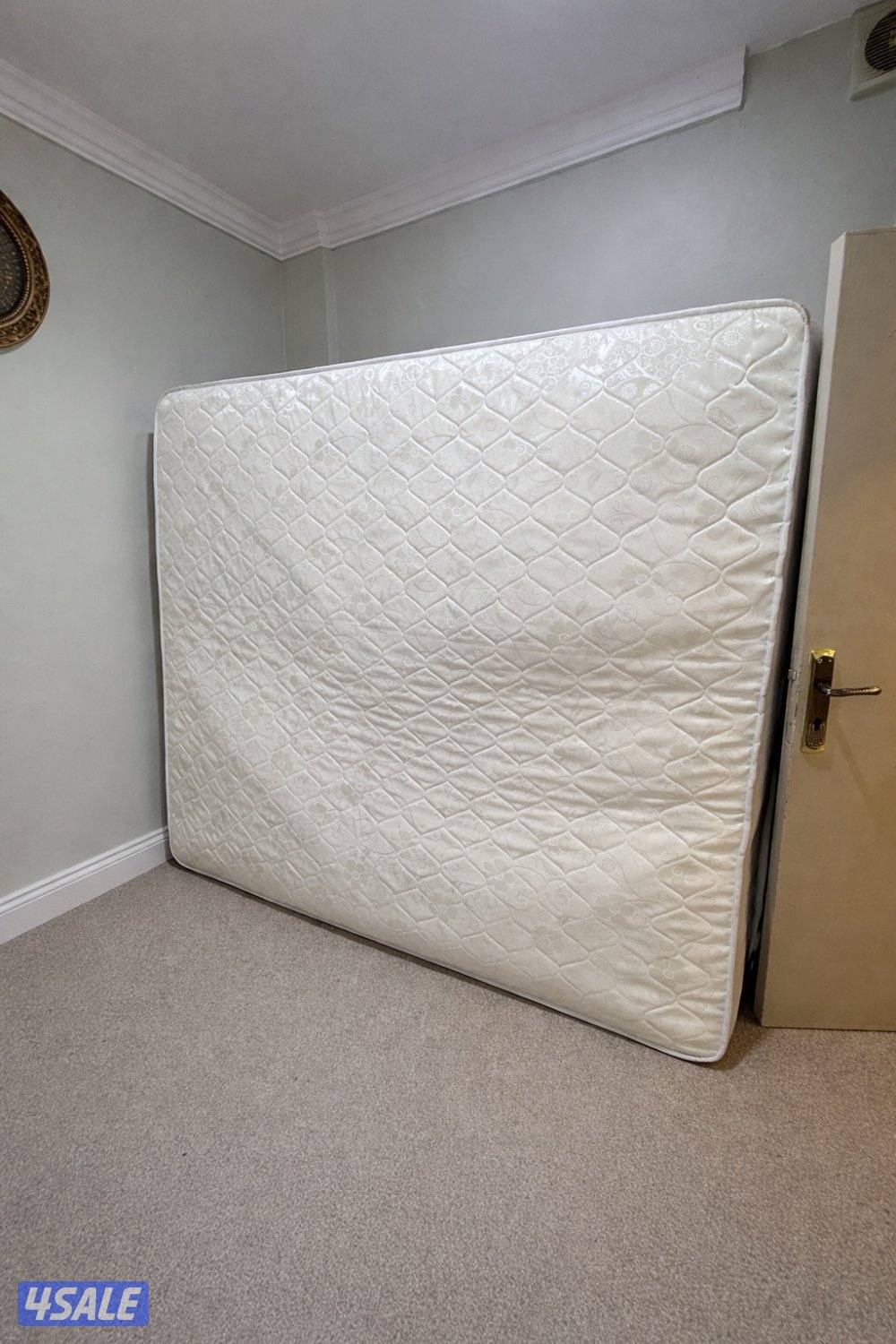 King size 200x210 mattress0