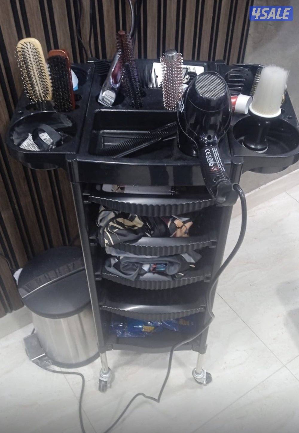 للبيع أغراض محل صالون كاملة7