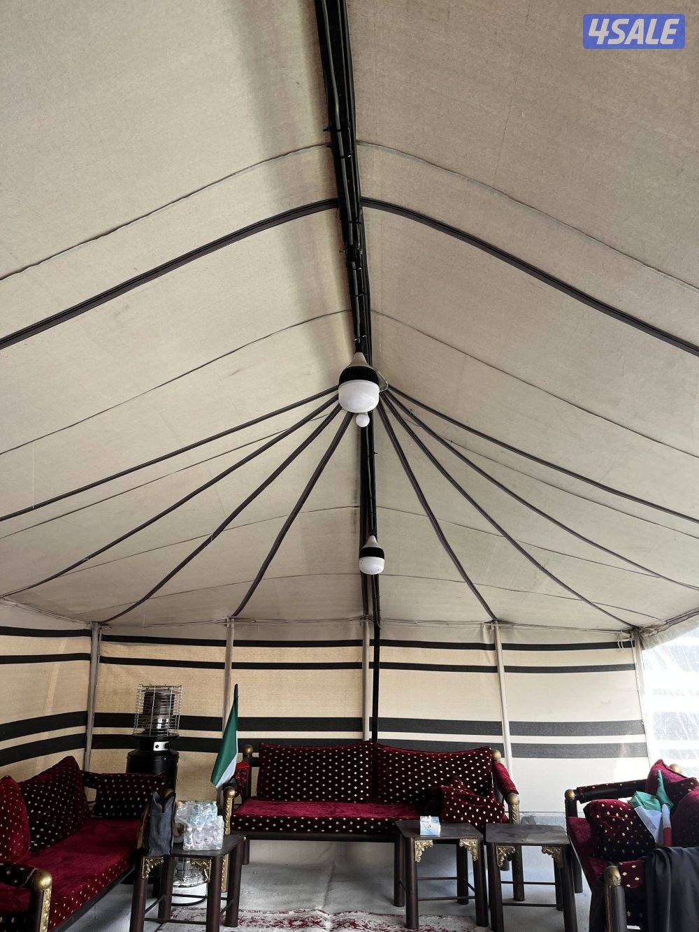خيمه نظيفه جداَ ومافيها عيوب مع كراسيها1