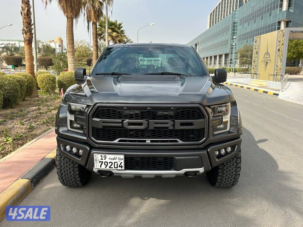 وانيت فورد رابتر 2020 ماشي 52 نظيف جدا شرط الفحص3