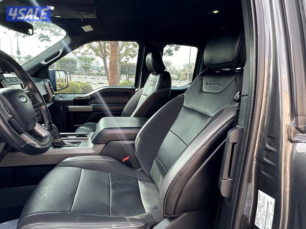وانيت فورد رابتر 2020 ماشي 52 نظيف جدا شرط الفحص7