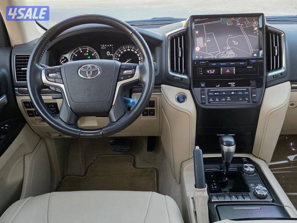 لاند كروزر GXR موديل 2021 جراند تورنج  صبغ وكاله10