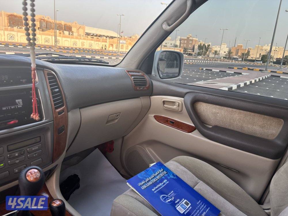 للبيع vxr قير عادي أساس1