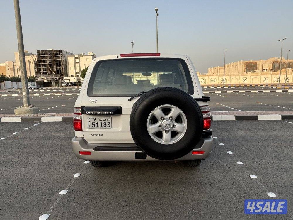 للبيع vxr قير عادي أساس4