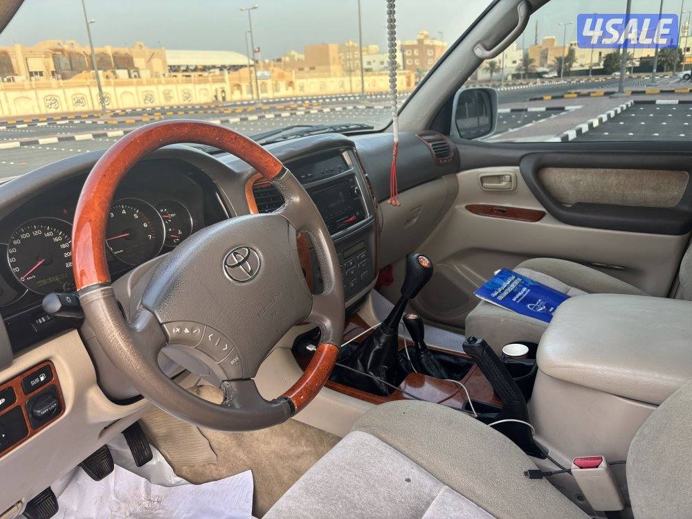 للبيع vxr قير عادي أساس9