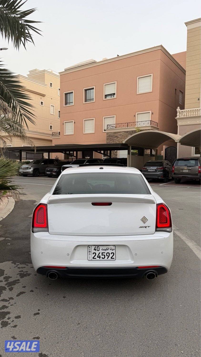 2016 Chrysler SRT 6.4L3