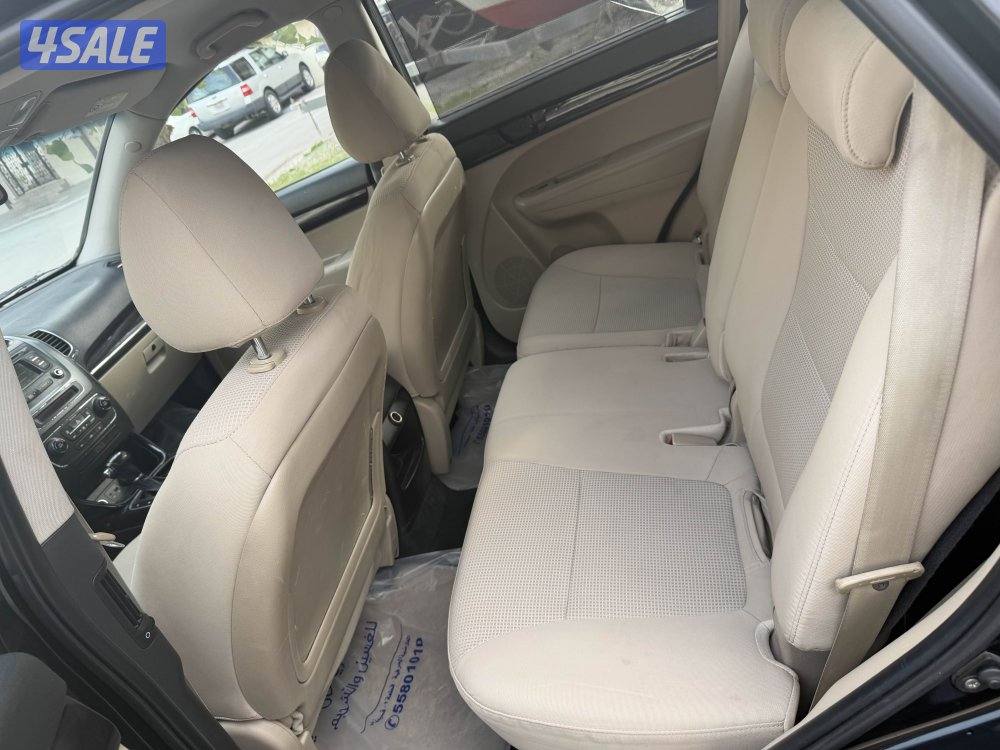 للبيع سورينتو 2013 الفل ماعدا الفتحه7