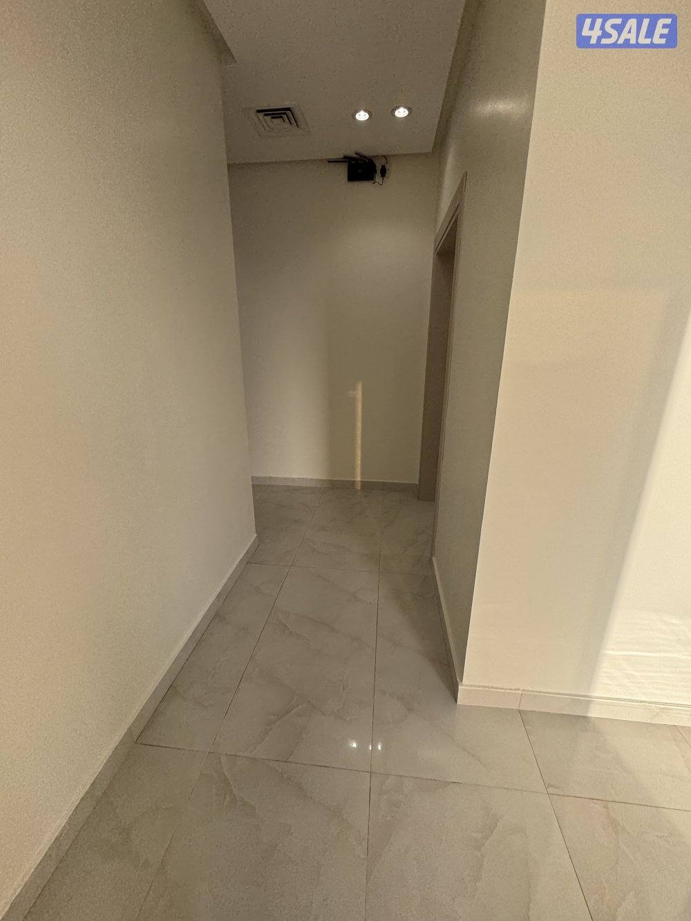 لإيجار شقة مع روووف كبير التر سوبر ديلوكس4