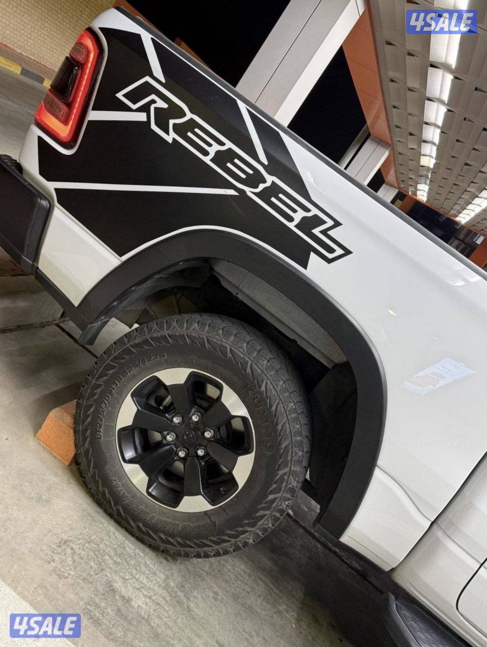 RAM REBEL 2021 للبيع او للبدل دبل قير2