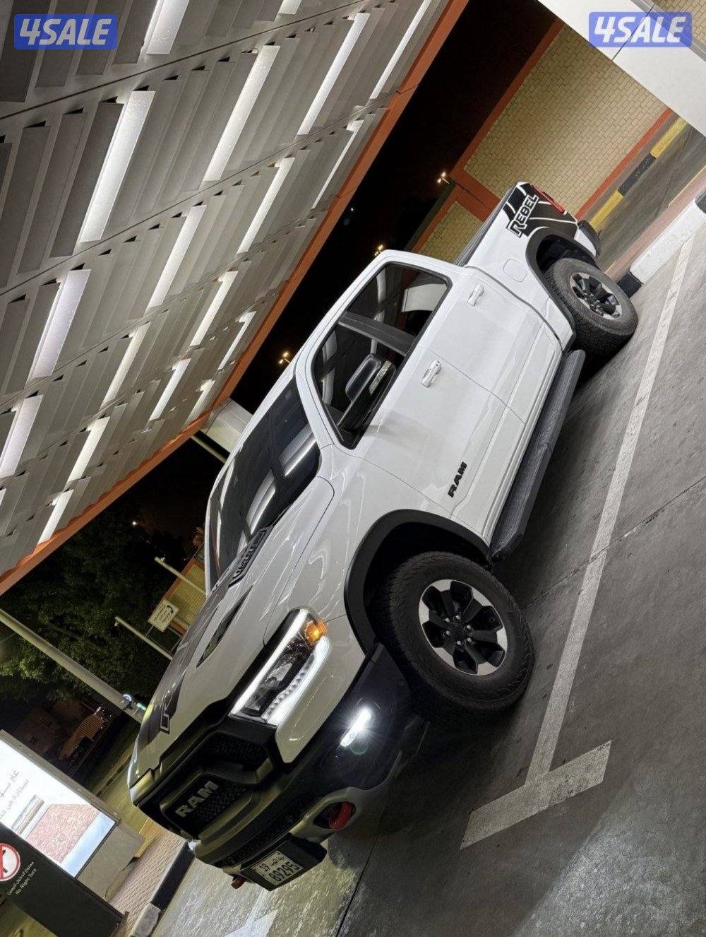 RAM REBEL 2021 للبيع او للبدل دبل قير4
