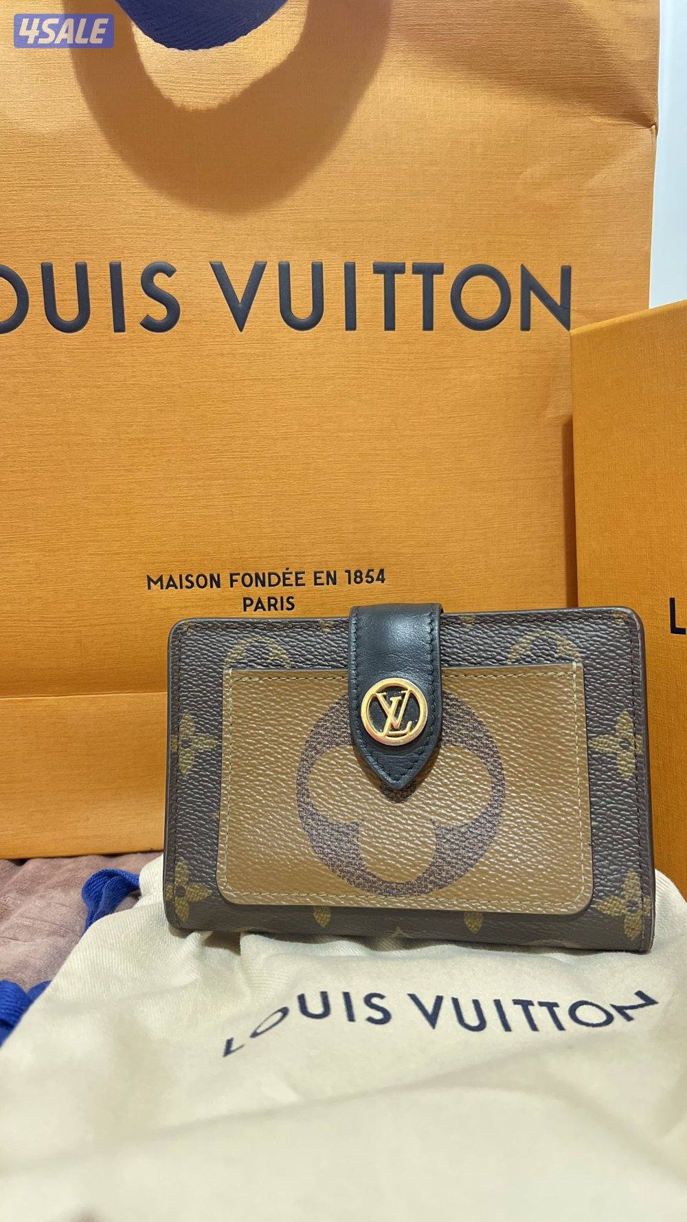 بوك جولييت من LV 😍2