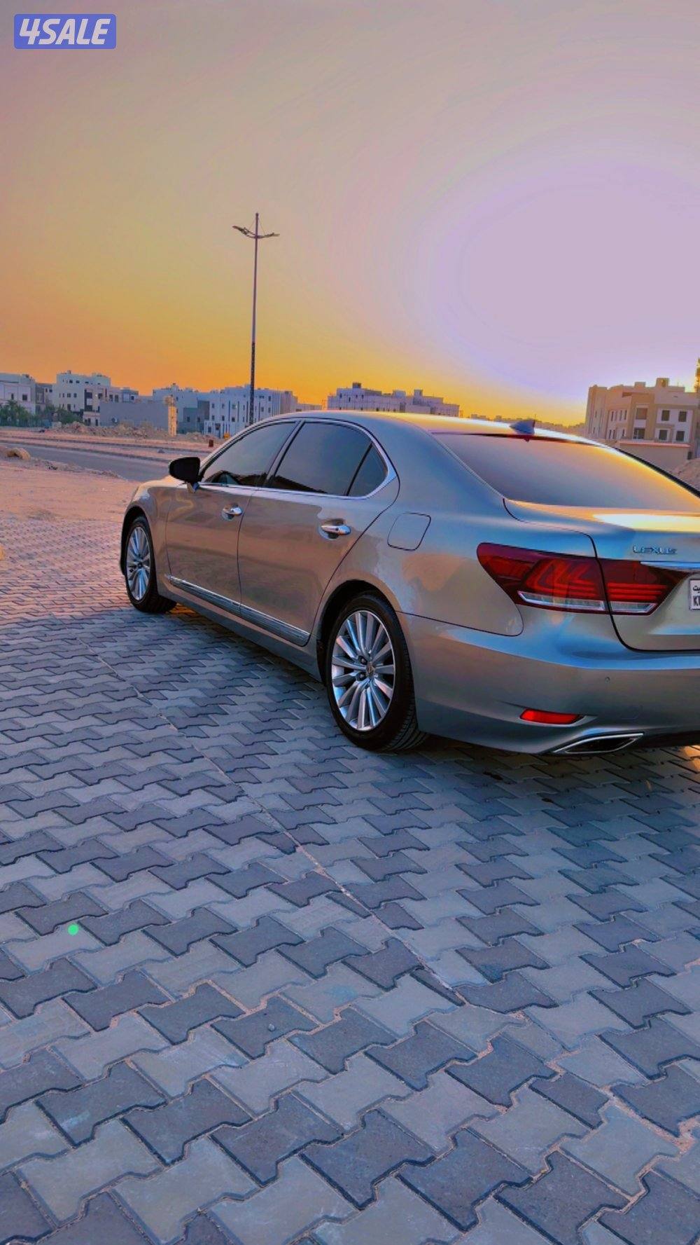 تيتانيوم لارج شرط الفحص قير مكينه شاصي هناك اصباغ متفرقه ماشي ١٧٧ فقط2