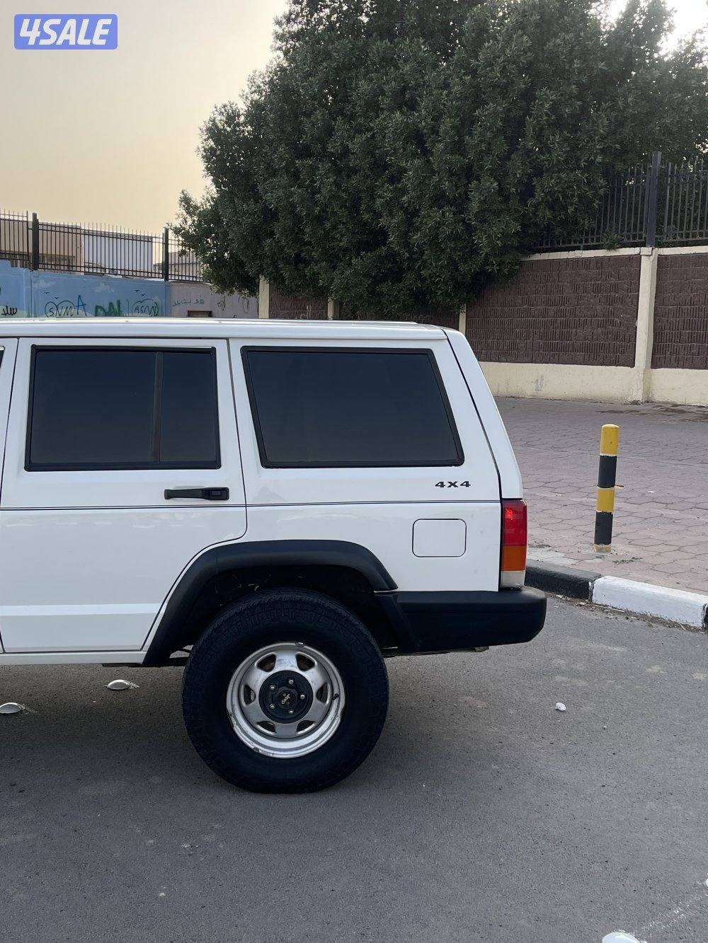 للبيع شروكي 992