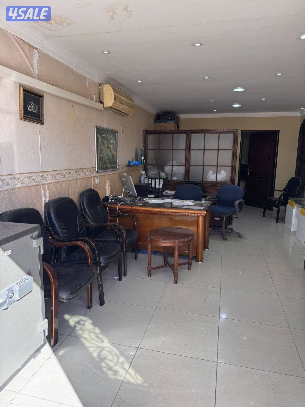 البيع شقة مكاتب للايجار فيها مكاتب تصلخ ادارة مجهزه بالكامل ارضي ايجار2
