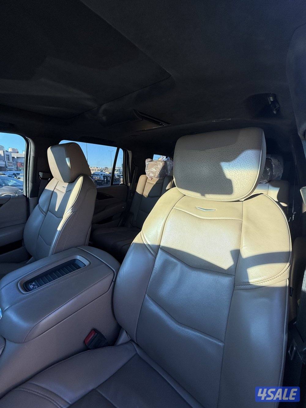 للبيع اسكاليد بلاتنيوم 20196