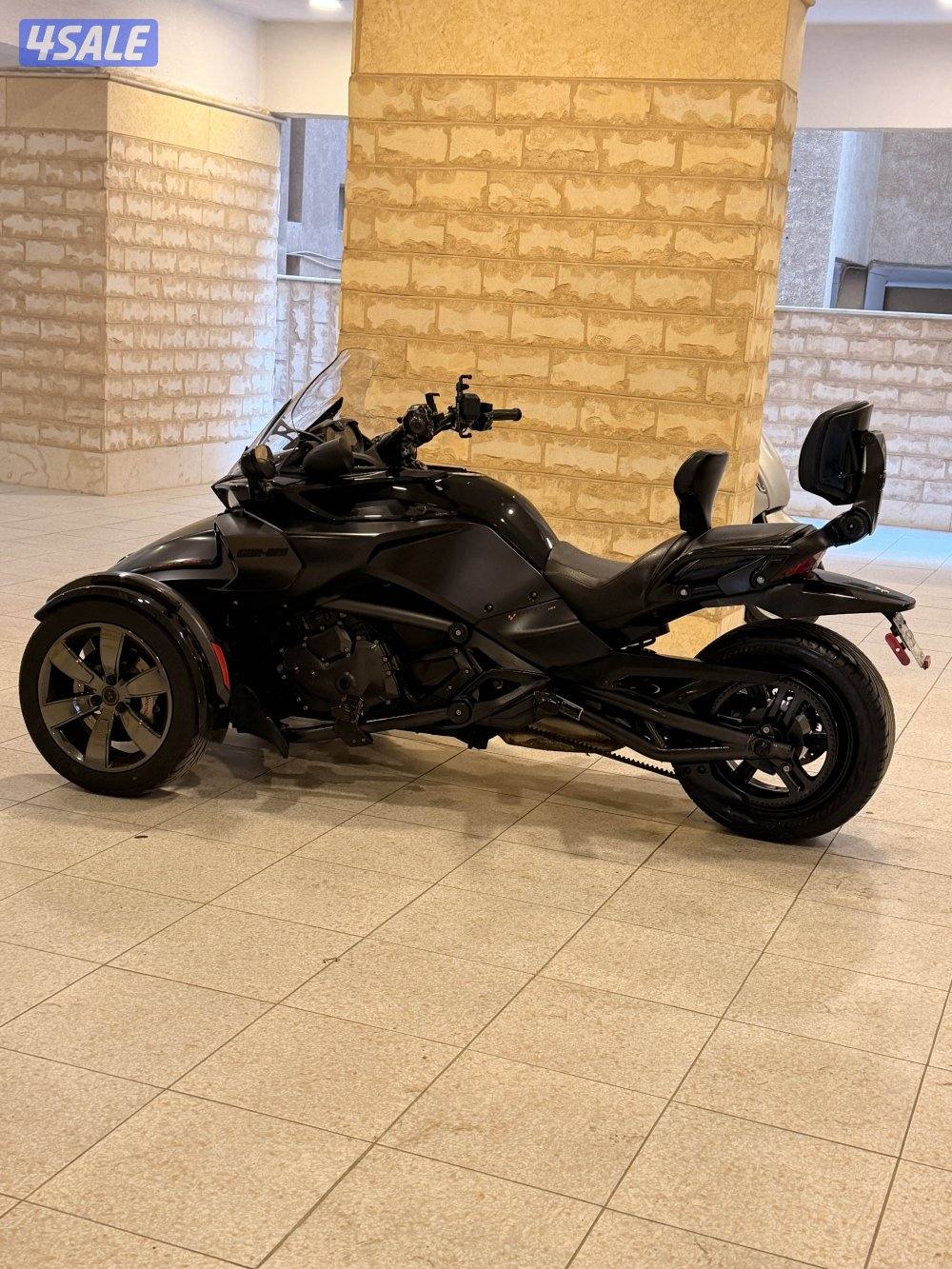 كانام سبايدر f30