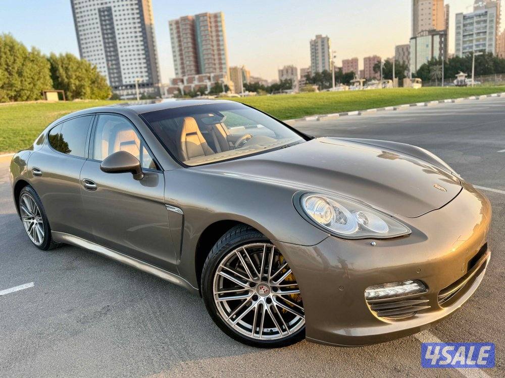 بورش بانميرا ٢٠١١ PORSCHE PANAMERA 20111