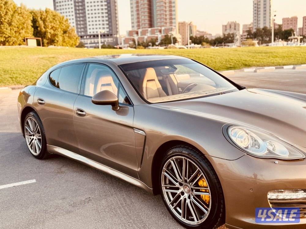 بورش بانميرا ٢٠١١ PORSCHE PANAMERA 20112