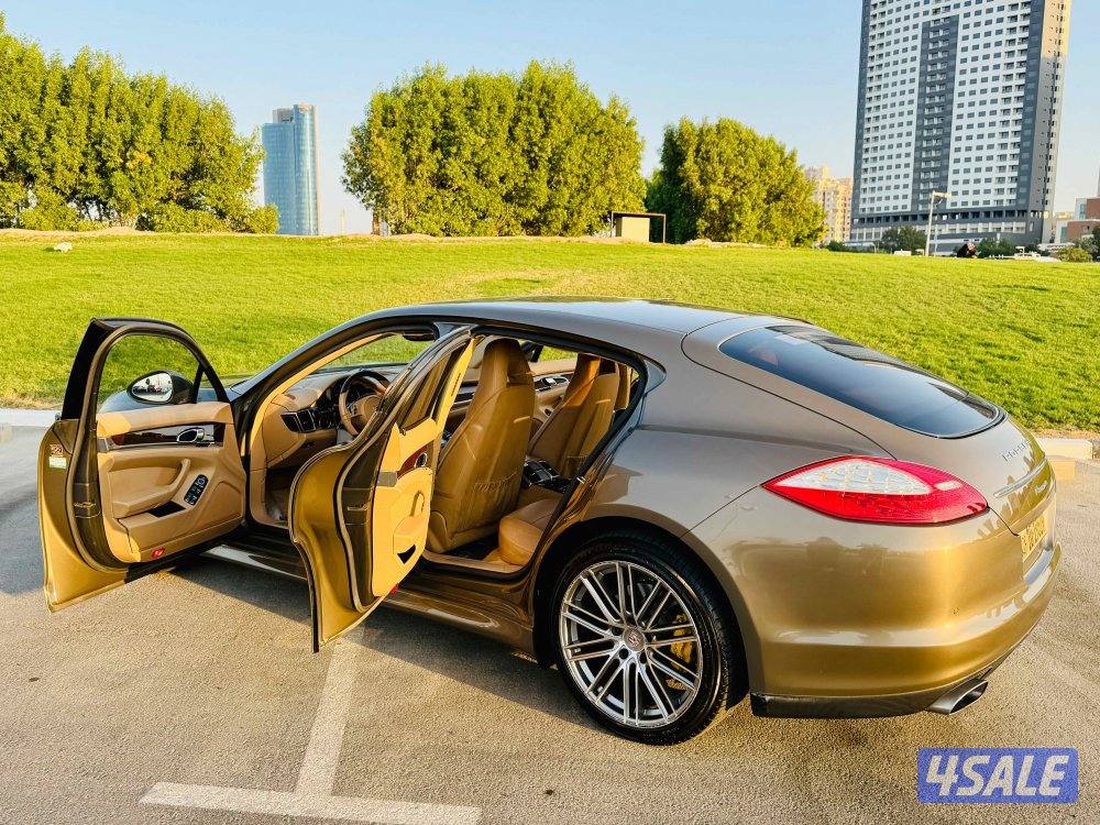 بورش بانميرا ٢٠١١ PORSCHE PANAMERA 20119