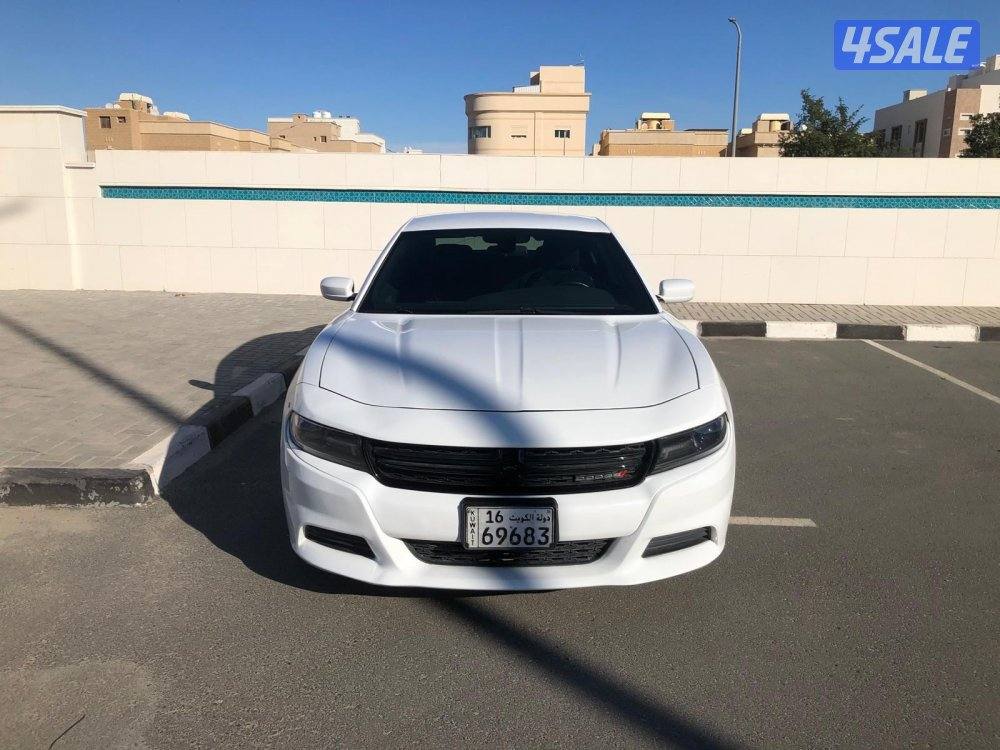 للبيع دوج 2018. شارجر4