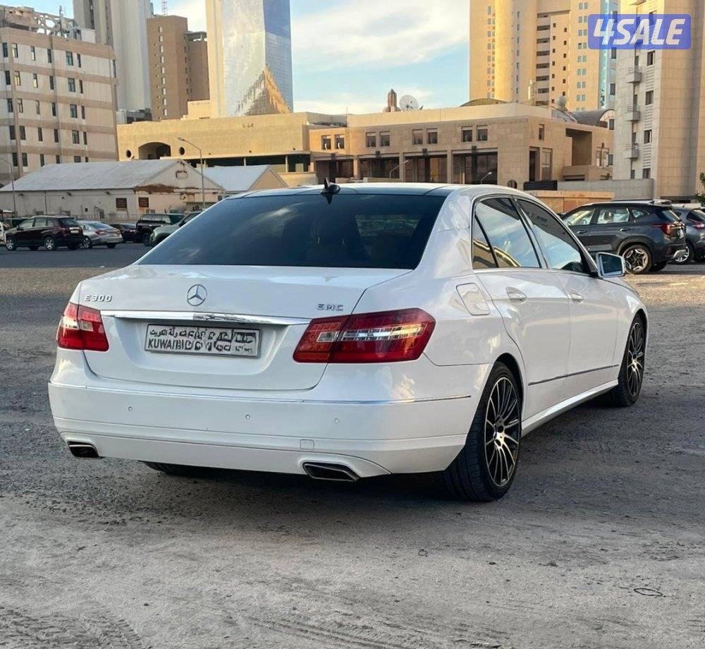 ما عدا ثلاث قطع صبغ الوكاله - ممشى قليل1