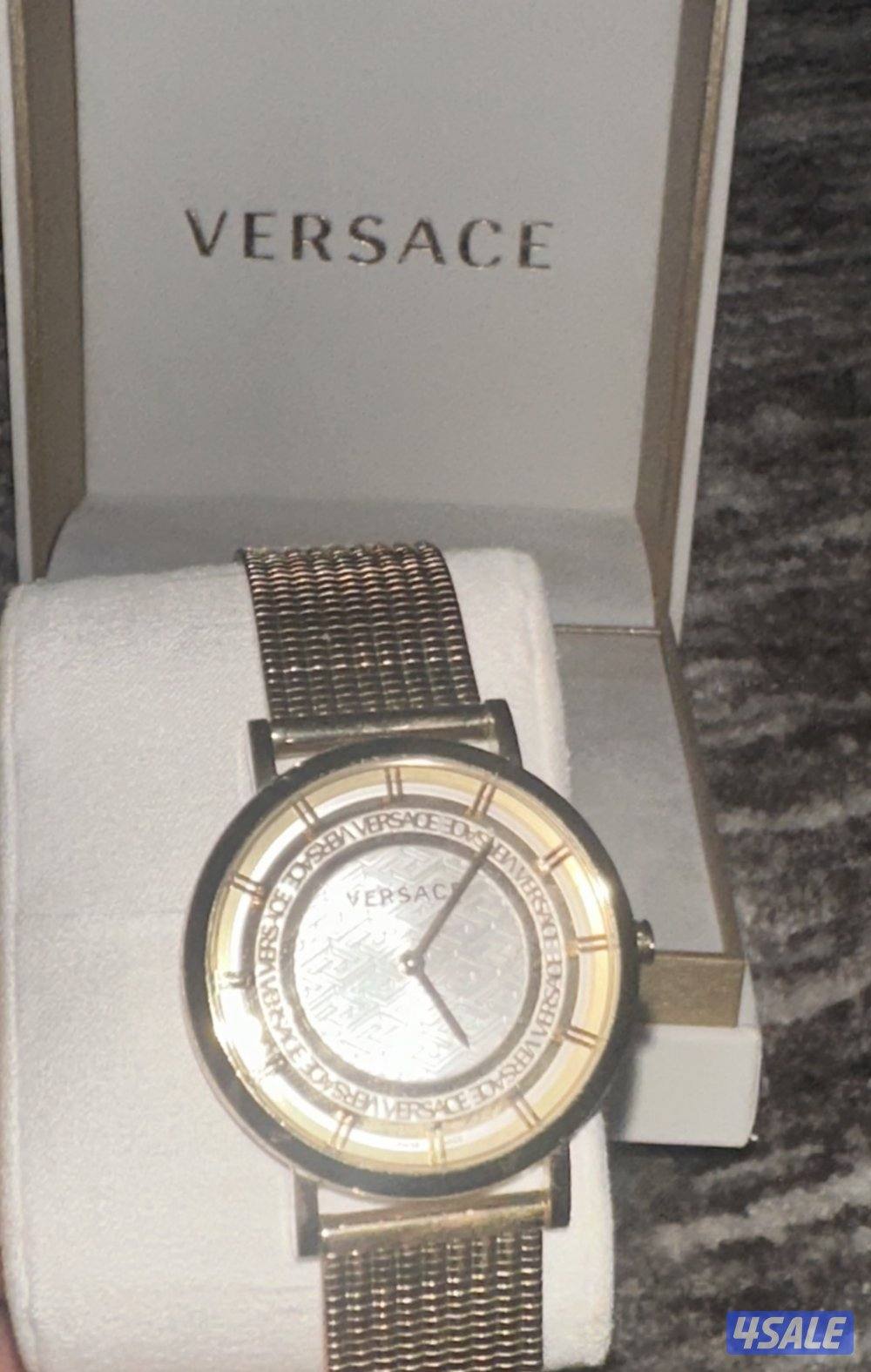 ساعة فيرزاتشي اصلية مع بوكس0