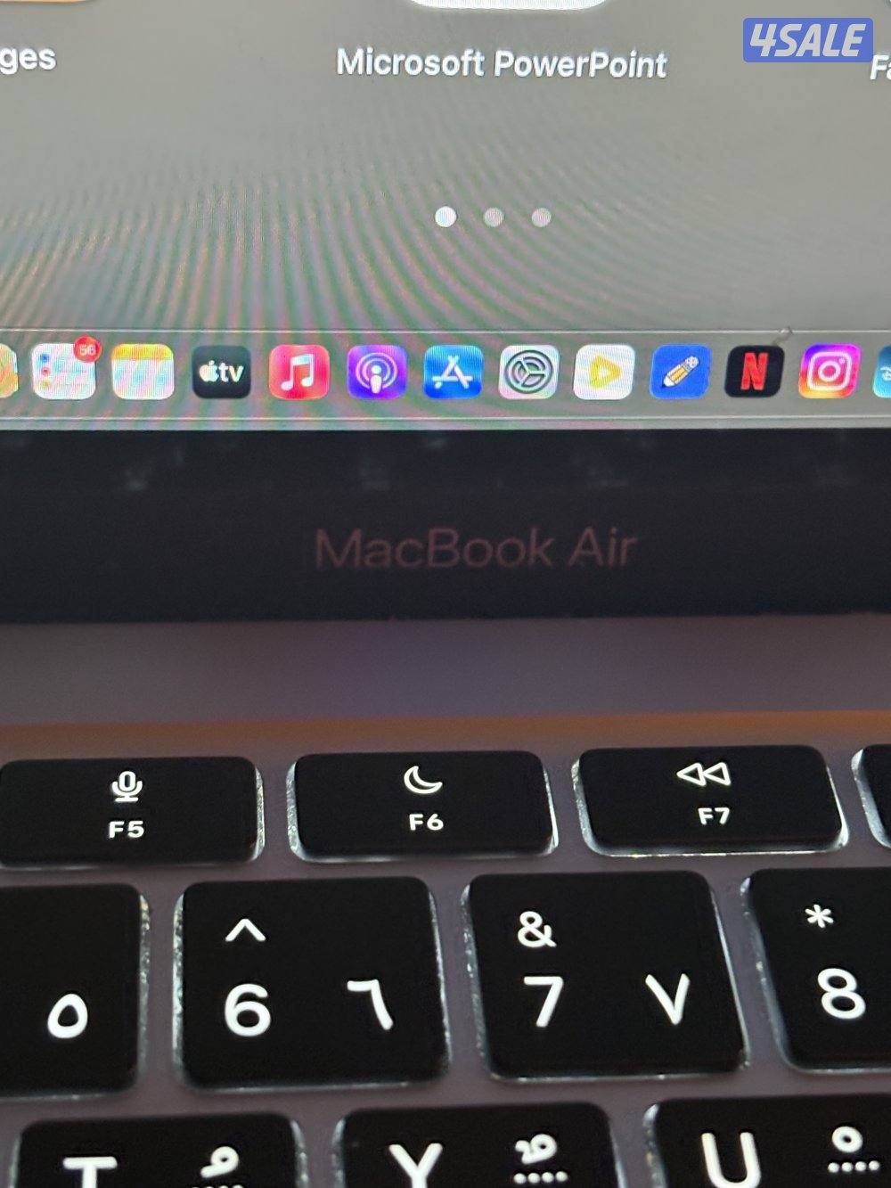 ماك بوك اير مستعمل m1 512GB ١٣ انش1