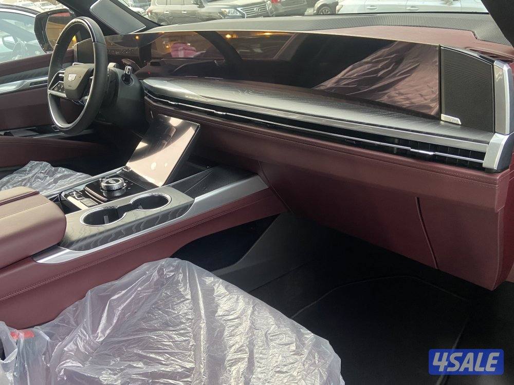 اسكاليد سبورت بلس موديل 2025 اصفار وارد الغانم4