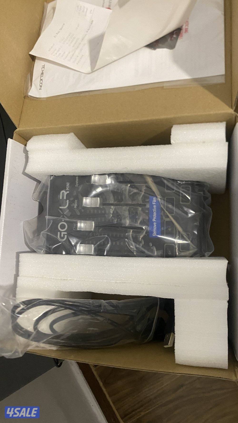 مكسر Audio lnterface GoXLR Mini -Mixer&USB4