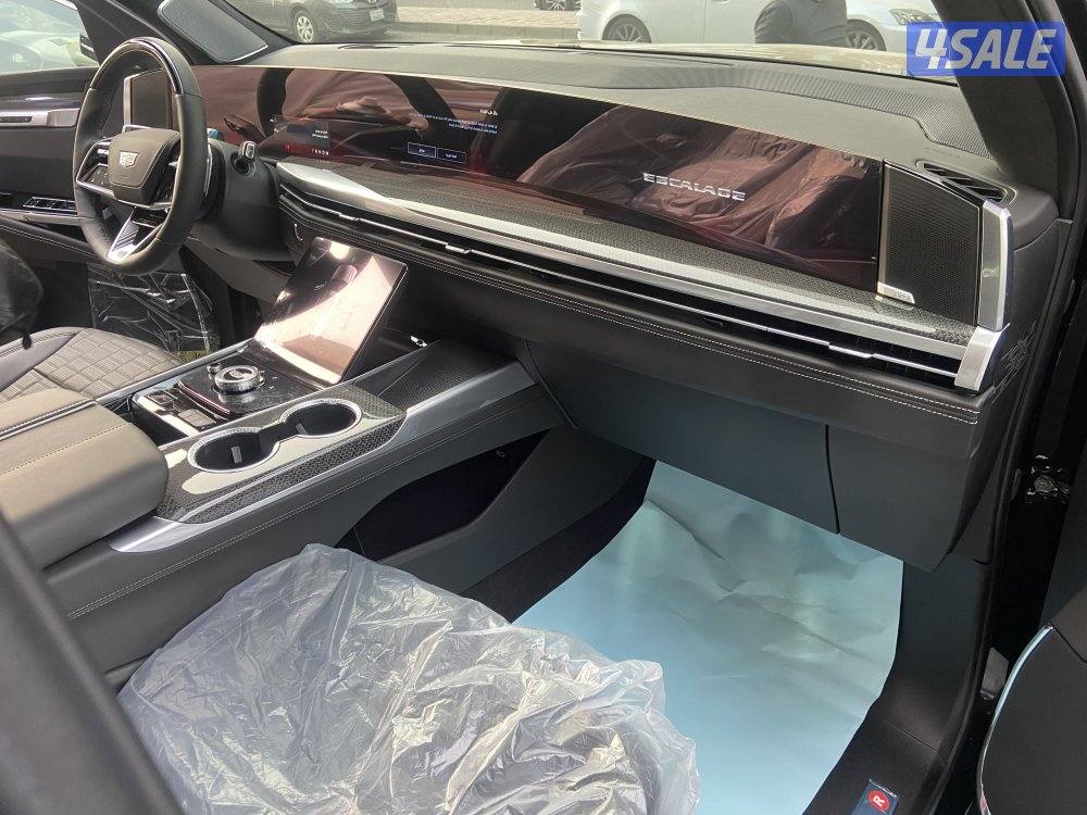 اسكاليد V موديل 2025_اصفااار_وارد الغانم كفاله وسيرفس بالوكاله6