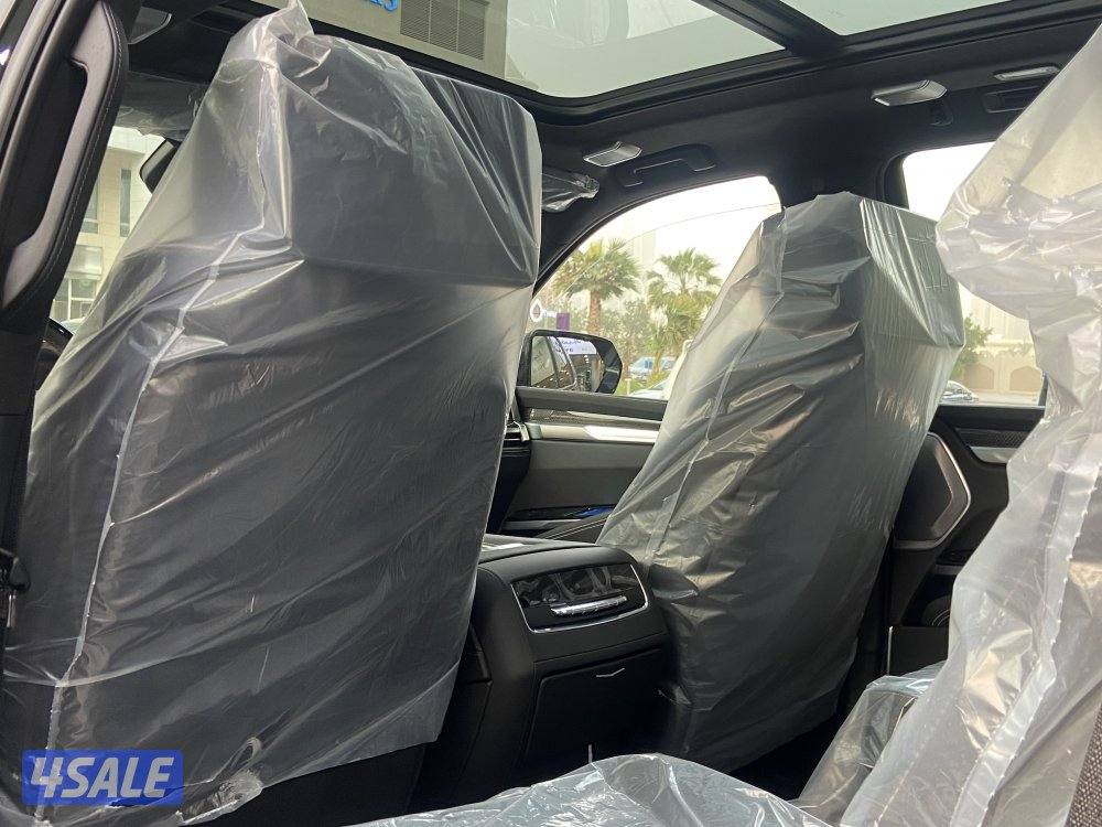 اسكاليد V موديل 2025_اصفااار_وارد الغانم كفاله وسيرفس بالوكاله7